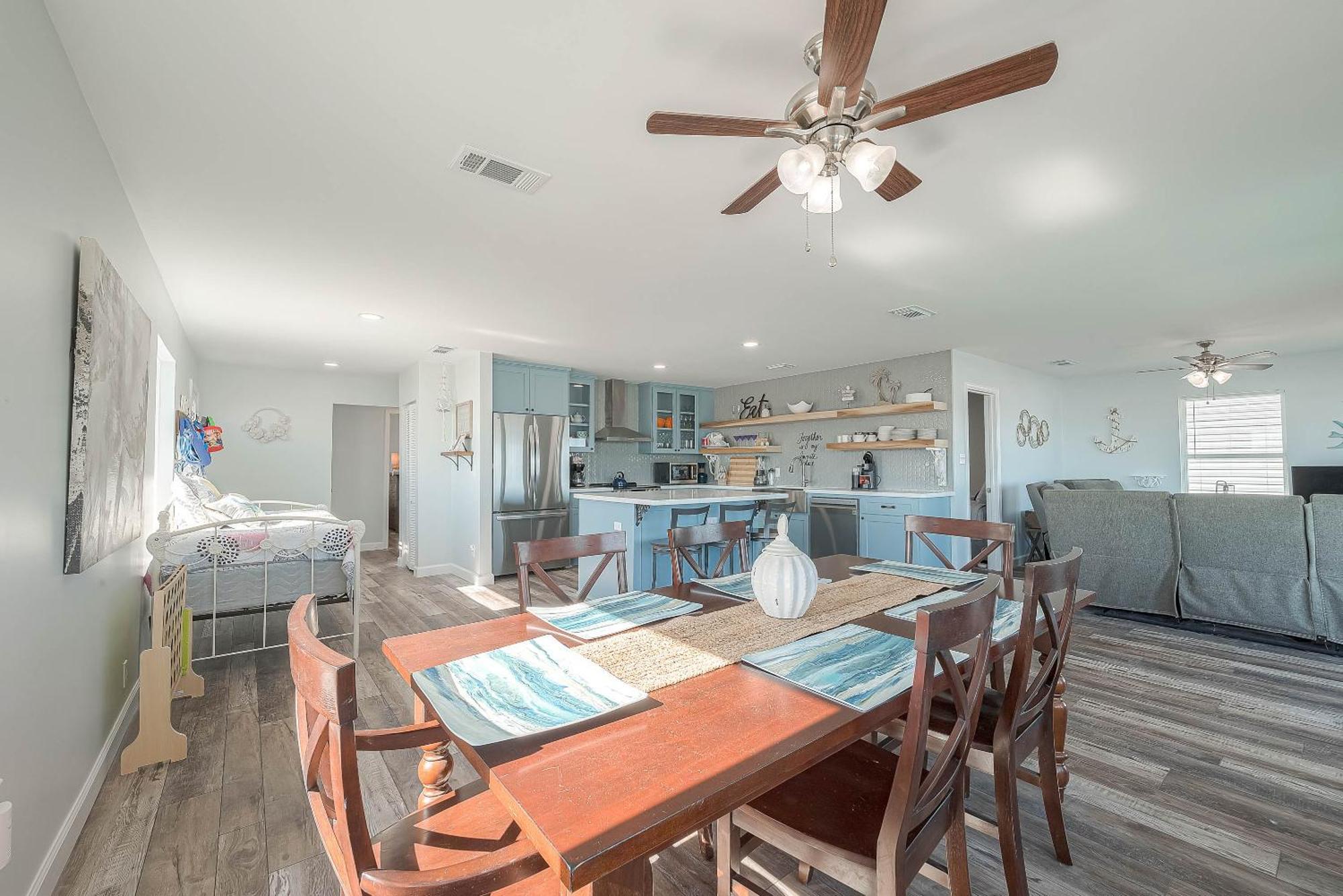 Surfside Beachfront Dream Exterior photo